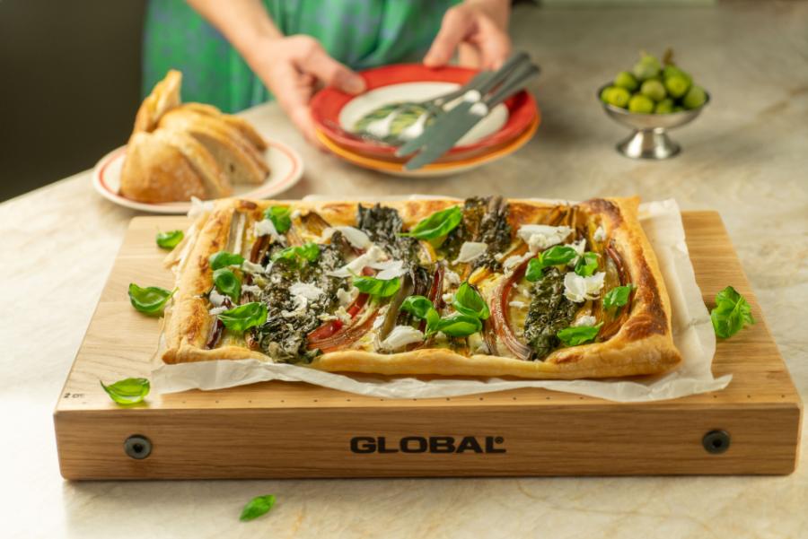 Smördegstarte med mangold & getost