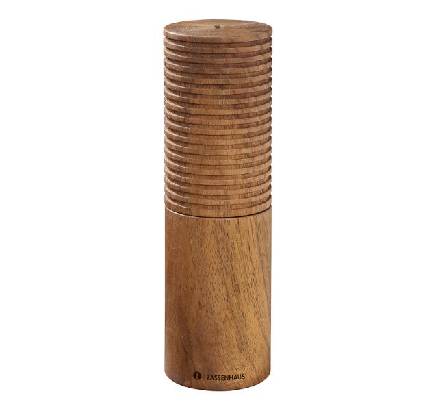 Pepparkvarn i valnöt 18 cm